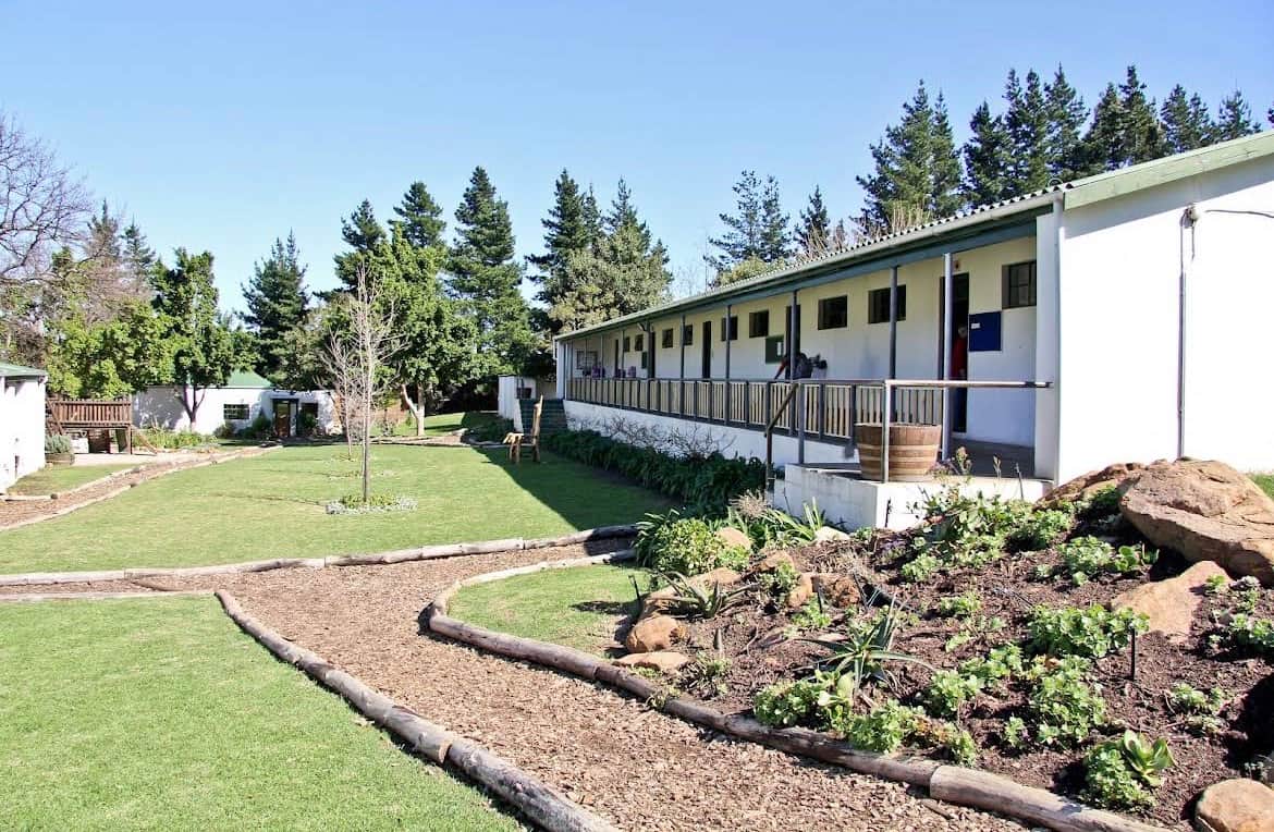 Newberry House Montessori School image 3