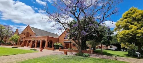 Kingswood College image 3