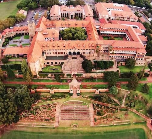 St John'S College image 2