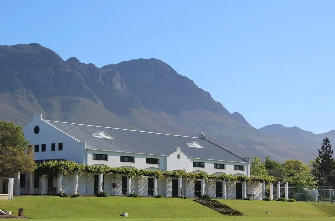 Primary school building