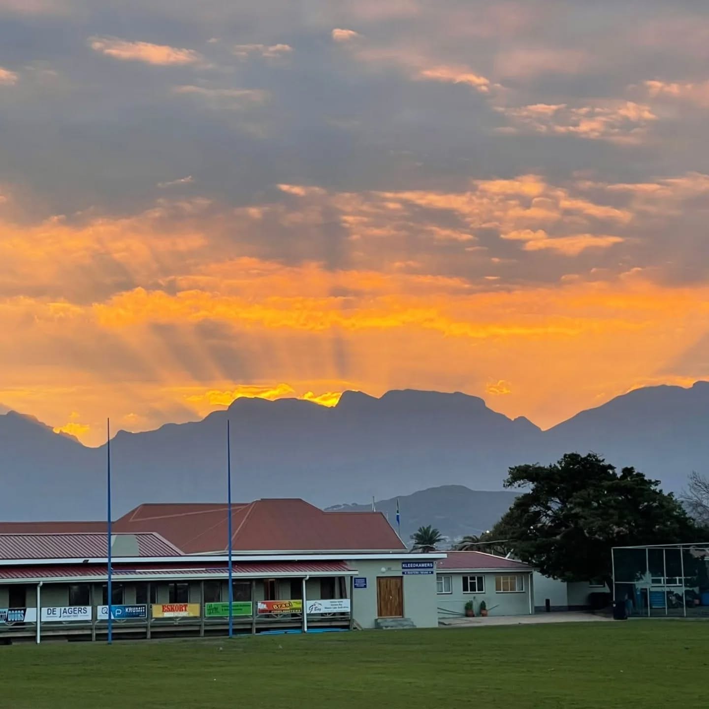Primary school building