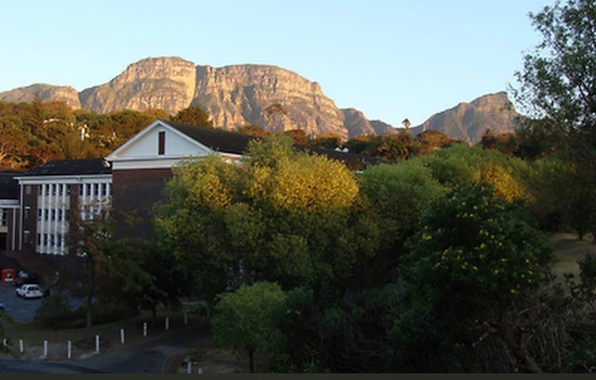 WYNBERG BOYS' HIGH SCHOOL - School building exterior