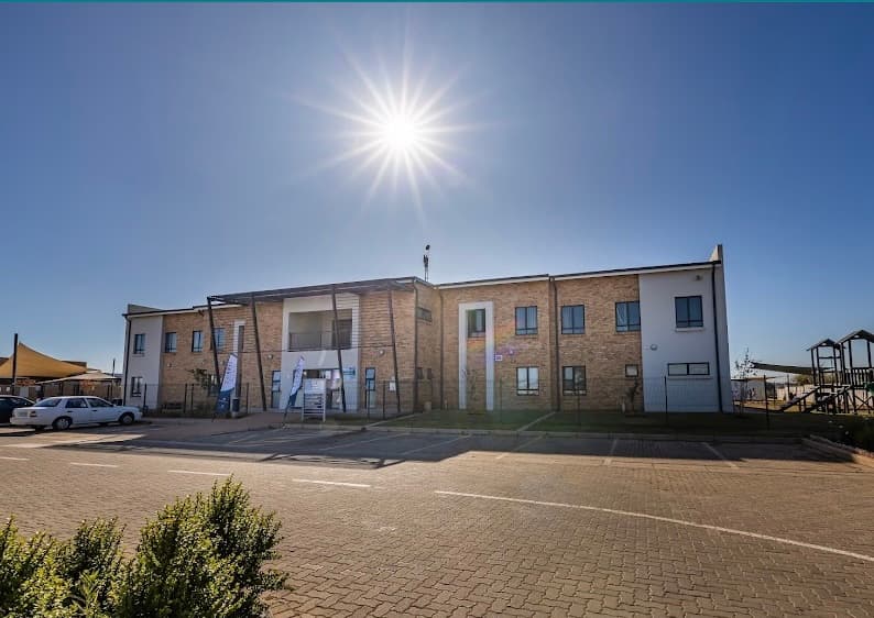 CURRO PROTEA GLEN - School building exterior